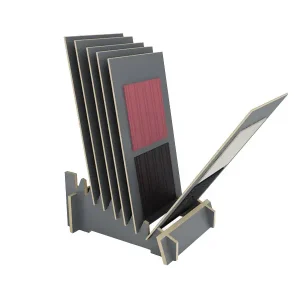 hot selling tiled wooden floor small reclining 7 hole simple display rack e2127